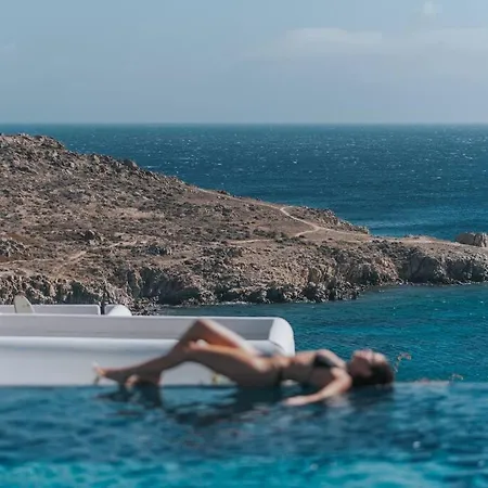 Private Cliffside 