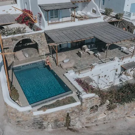 Private Cliffside 